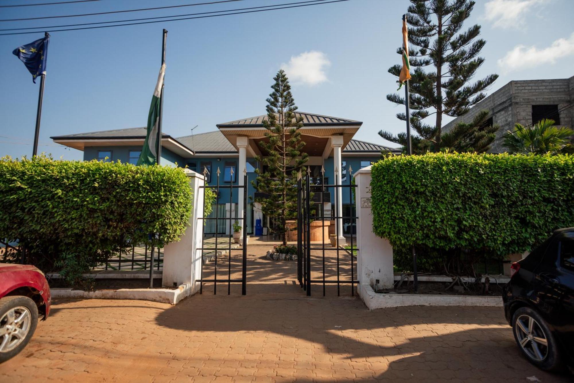 Beauty Hotel Accra Exterior photo