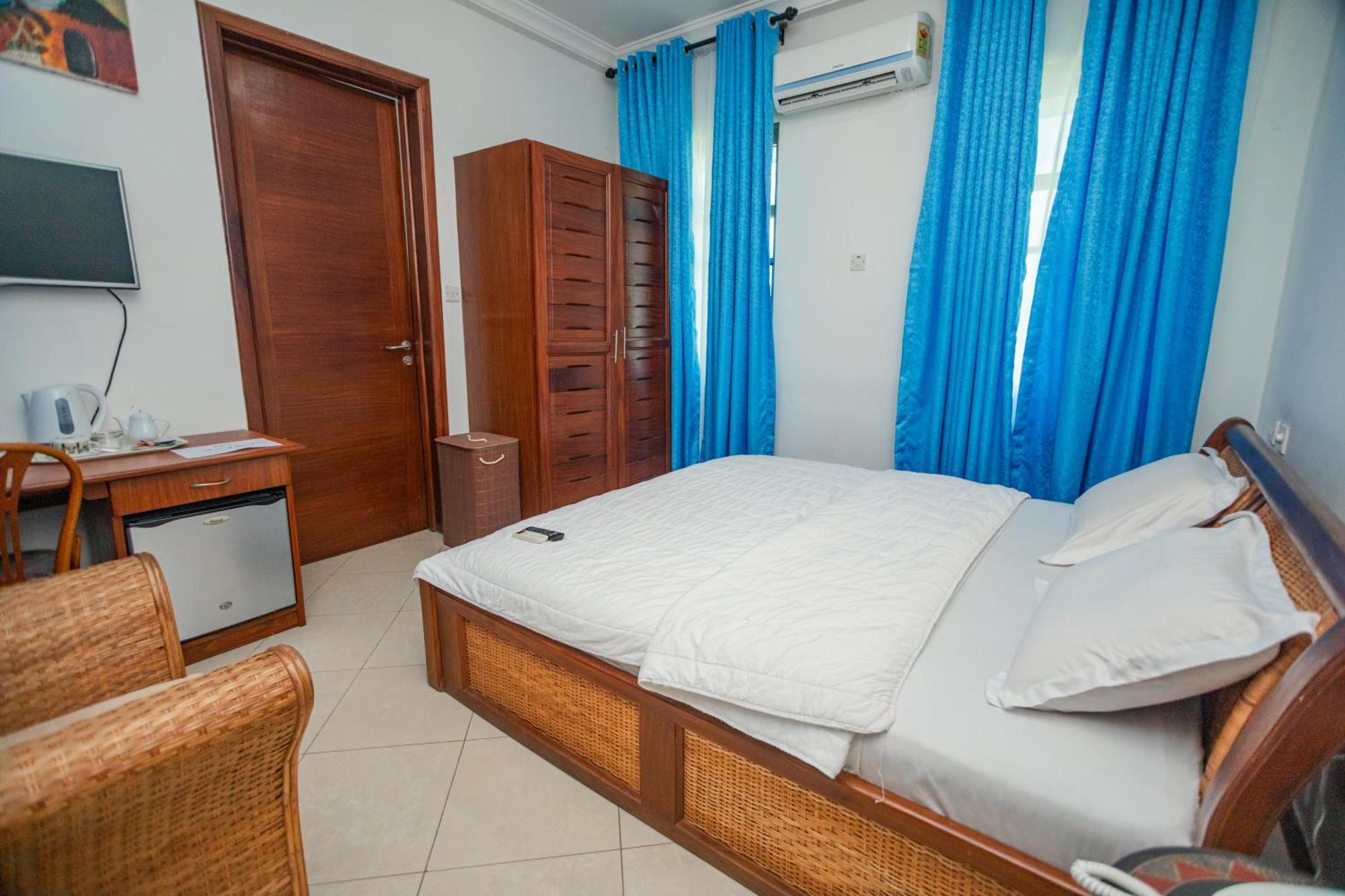 Beauty Hotel Accra Exterior photo