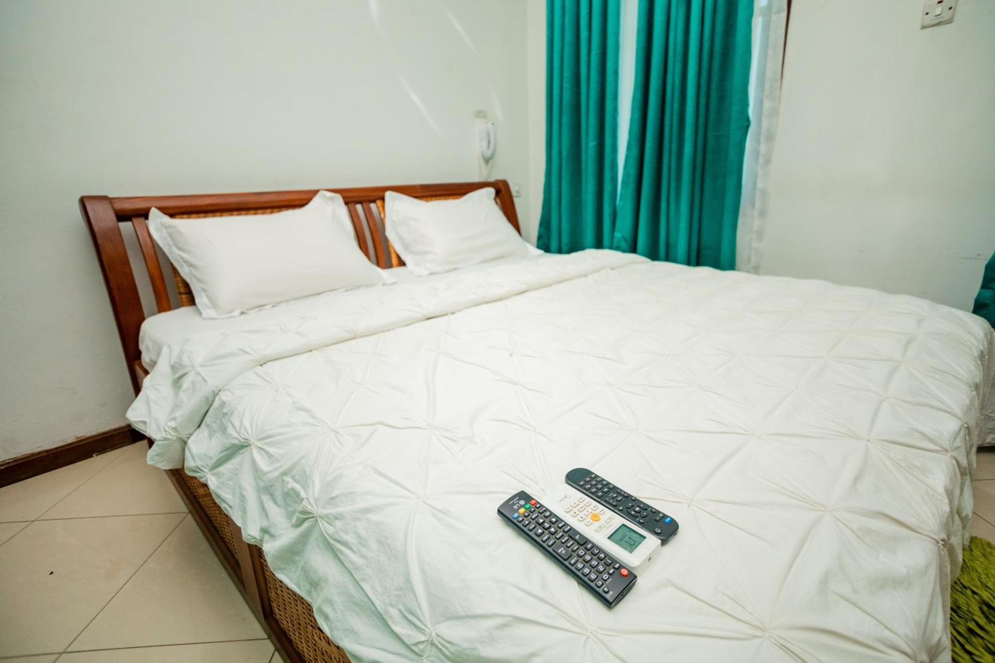 Beauty Hotel Accra Exterior photo